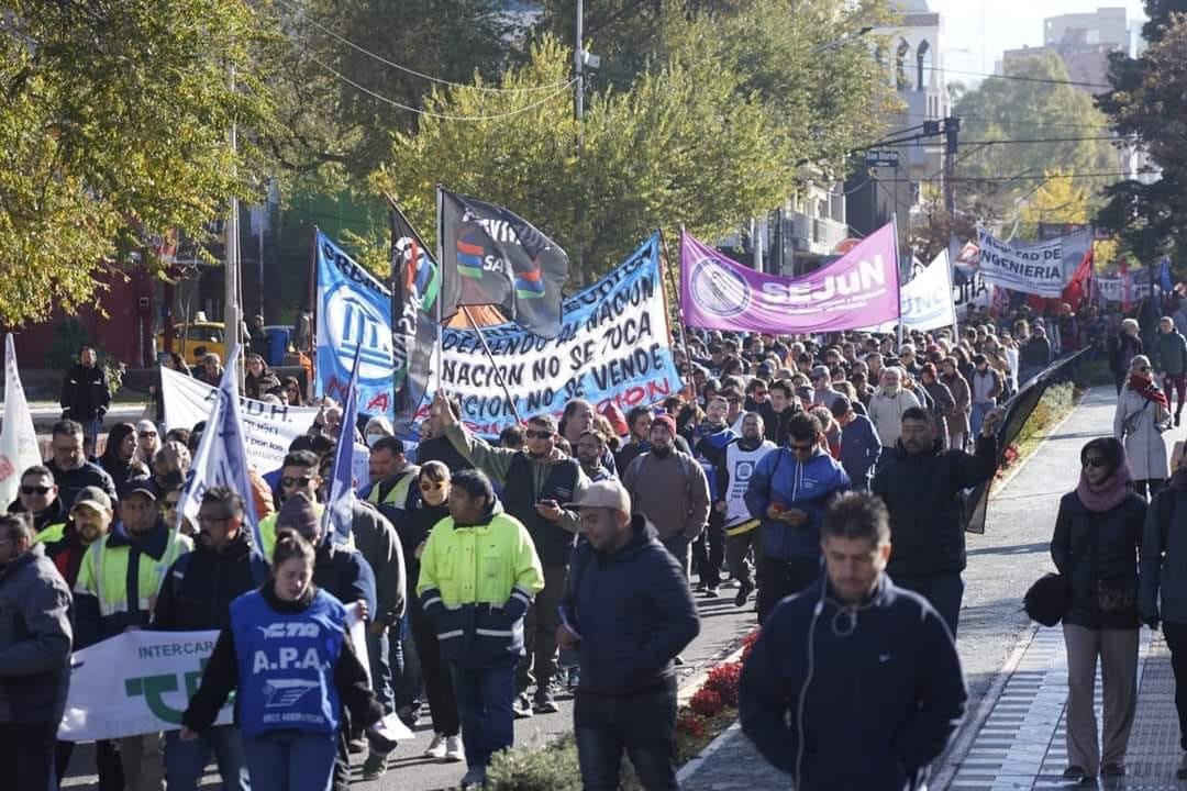 La Legislatura de Neuquén aprobó el plus salarial por presentismo