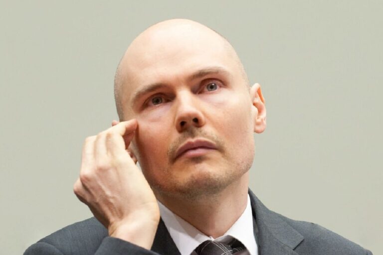 Billy Corgan de Smashing Pumpkins no se siente valorado como guitarrista