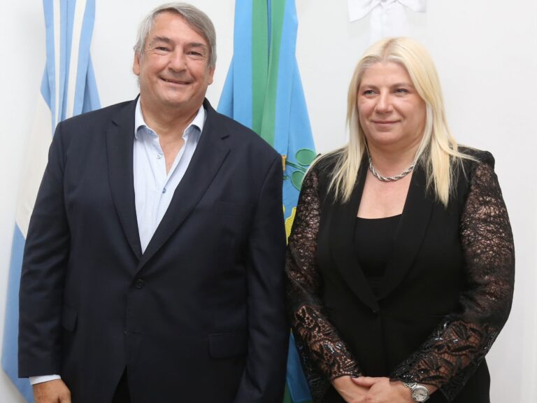 Claudia Pombo, investigada por las fotomultas junto a Jorge D’Onofrio, a prueba en el Concejo Deliberante de Pilar Claudia Pombo, investigada por las fotomultas junto a Jorge D’Onofrio, a prueba en el Concejo Deliberante de Pilar