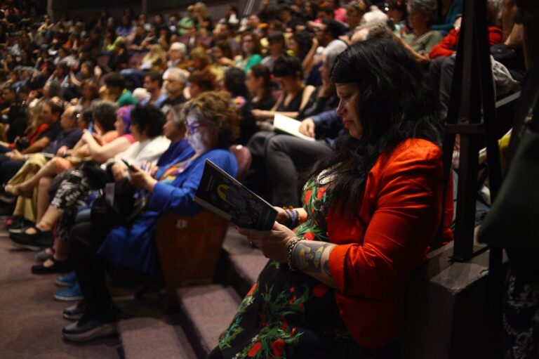 Dolores Reyes: “Desde que se publicó en 2019, Cometierra se lee en las escuelas” Dolores Reyes: “Desde que se publicó en 2019, Cometierra se lee en las escuelas”