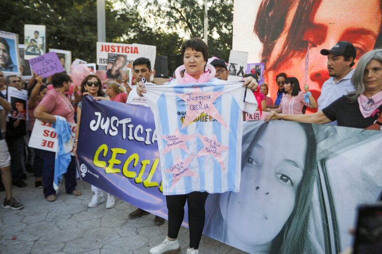 El juicio por el caso Cecilia se aproxima, con problemas en las defensas del clan Sena El juicio por el caso Cecilia se aproxima, con problemas en las defensas del clan Sena