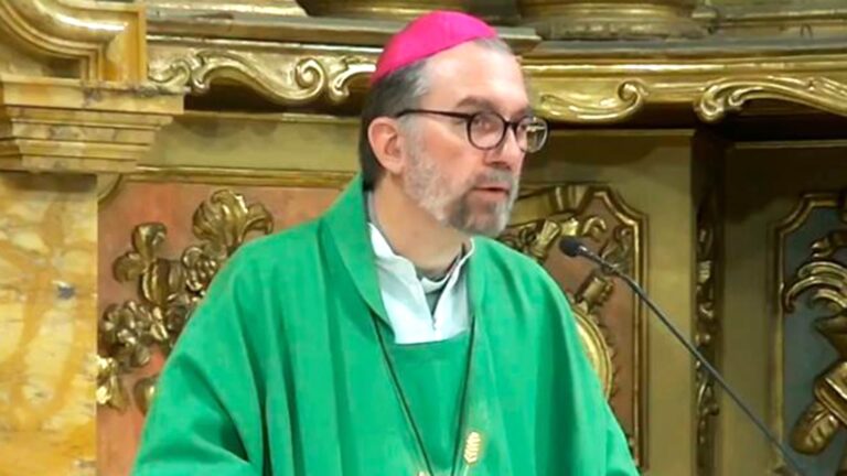 El papa Francisco nombró arzobispo de La Plata a monseñor Gustavo Carrara El papa Francisco nombró arzobispo de La Plata a monseñor Gustavo Carrara