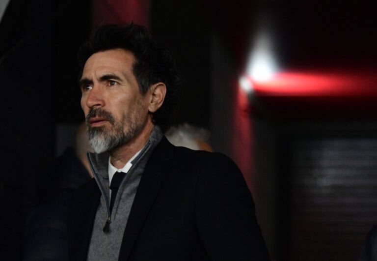 En qué canal pasan Estudiantes vs. River por la Liga Profesional 2024 hoy