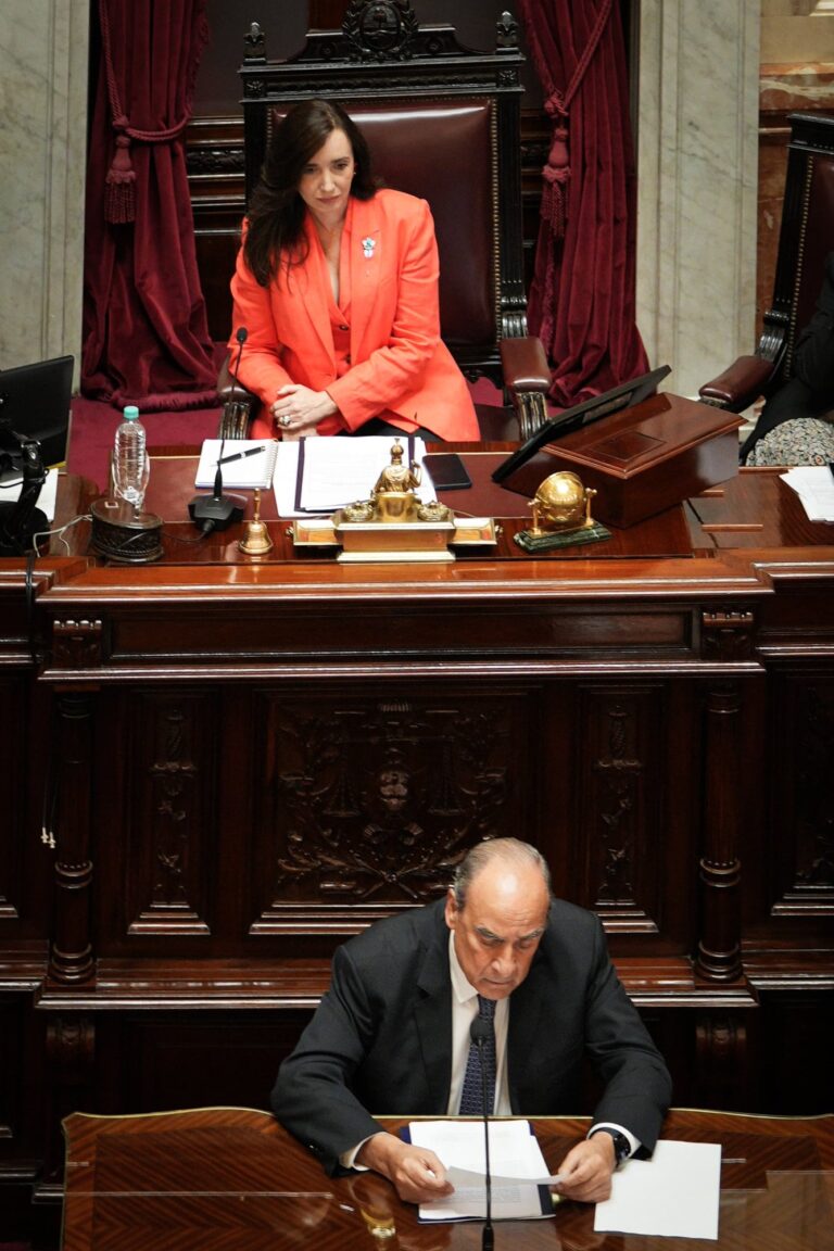 Guillermo Francos expone en el Senado, pero todas las miradas apuntan Victoria Villarruel Guillermo Francos expone en el Senado, pero todas las miradas apuntan Victoria Villarruel