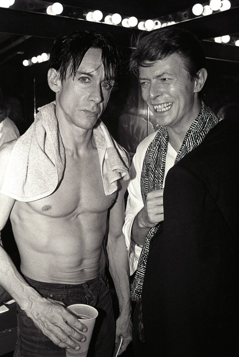 La ayuda de David Bowie para mantener con vida a Iggy Pop, las colaboraciones y las fantasías que alimentó la relación La ayuda de David Bowie para mantener con vida a Iggy Pop, las colaboraciones y las fantasías que alimentó la relación