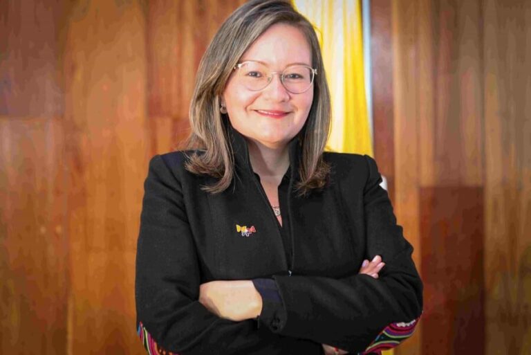 La superintendente Cielo Rusinque estalla por los nuevos datos revelados sobre Pegasus: “Sin ningún respeto por la soberanía del país” La superintendente Cielo Rusinque estalla por los nuevos datos revelados sobre Pegasus: “Sin ningún respeto por la soberanía del país”