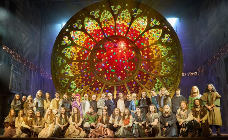 ‘Los Pilares de la Tierra’ llega a Madrid: así es el gran musical que adapta la obra de Ken Follett ‘Los Pilares de la Tierra’ llega a Madrid: así es el gran musical que adapta la obra de Ken Follett