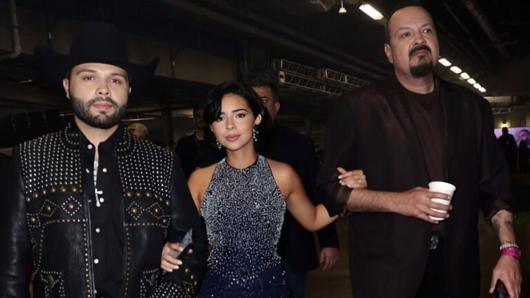 Pepe Aguilar reacciona al bullying contra Ángela, pero provoca nuevos ataques: “Bajar maridos tampoco está cool” Pepe Aguilar reacciona al bullying contra Ángela, pero provoca nuevos ataques: “Bajar maridos tampoco está cool”
