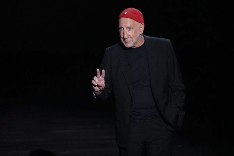 Pete Townshend, el guitarrista de The Who, aseguró que habló con un amigo muerto