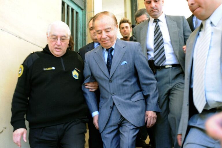 Vialidad | Cristina Kirchner se suma a Carlos Menem en el historial de expresidentes condenados por la Justicia Vialidad | Cristina Kirchner se suma a Carlos Menem en el historial de expresidentes condenados por la Justicia