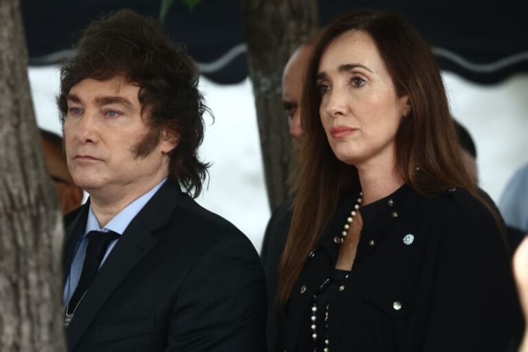 Victoria Villarruel, tras la ruptura con Javier Milei: su red de apoyos políticos y el repliegue táctico con vistas a 2025 Victoria Villarruel, tras la ruptura con Javier Milei: su red de apoyos políticos y el repliegue táctico con vistas a 2025