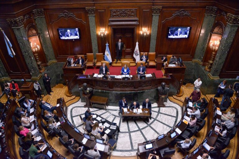 La sesión de la Legislatura porteña, en vivo: rechazaron Ficha Limpia y debatirán el Presupuesto 2025 y el Código Urbanístico La sesión de la Legislatura porteña, en vivo: rechazaron Ficha Limpia y debatirán el Presupuesto 2025 y el Código Urbanístico