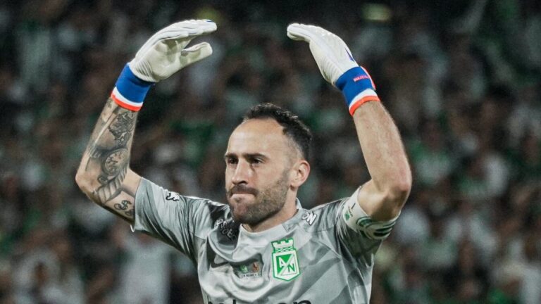 Las lágrimas de René Higuita y la dedicatoria al papá de David Ospina tras el título de Nacional en la Liga BetPlay II-2024