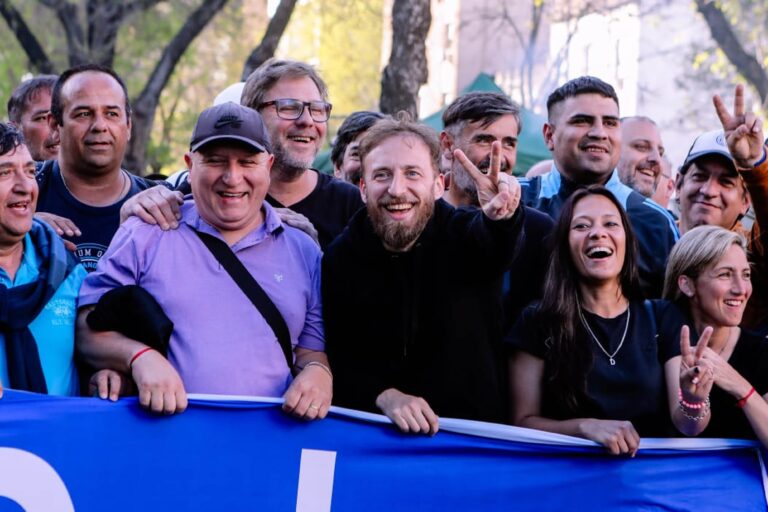 Las subas de tasas en el AMBA superan la inflación prevista, con picos de hasta 300% interanual Las subas de tasas en el AMBA superan la inflación prevista, con picos de hasta 300% interanual