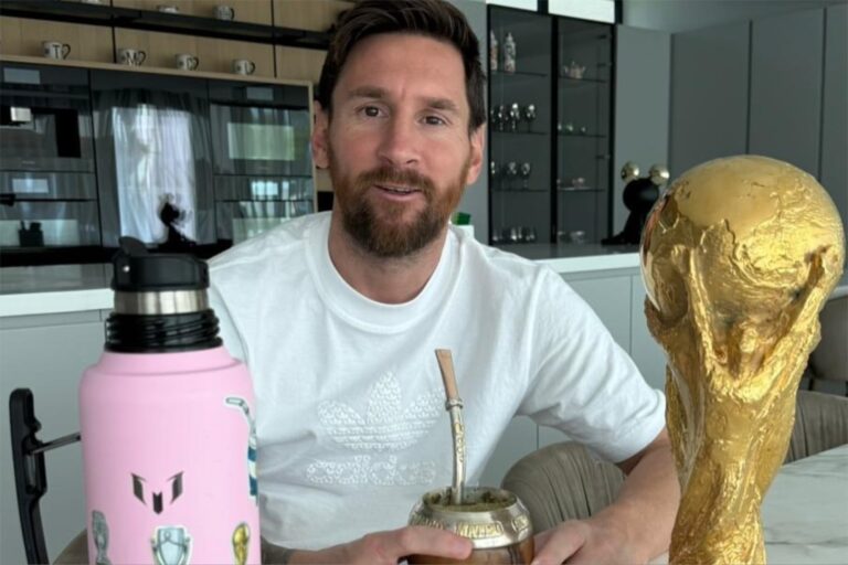 Lionel Messi compartió una foto desde su cocina y un detalle sorprendió a todos los fans Lionel Messi compartió una foto desde su cocina y un detalle sorprendió a todos los fans