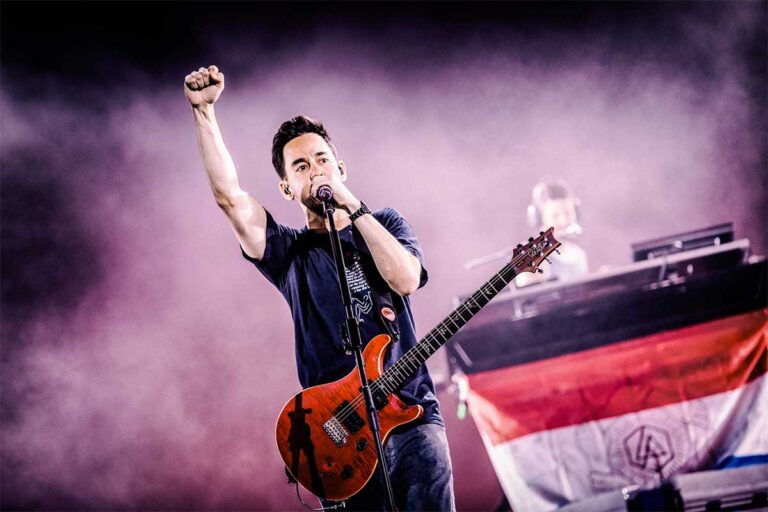 Mike Shinoda cuenta la verdadera razón por la que volvió Linkin Park Mike Shinoda cuenta la verdadera razón por la que volvió Linkin Park