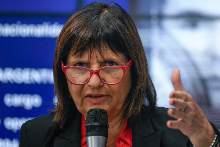 Patricia Bullrich cargó duramente contra Villarruel tras el cruce con Milei por su sueldo Patricia Bullrich cargó duramente contra Villarruel tras el cruce con Milei por su sueldo