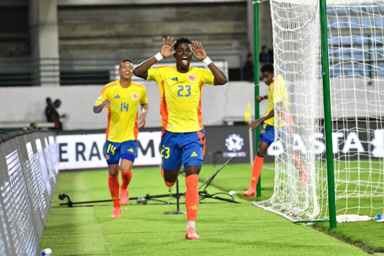 Qué le hace falta a la selección Colombia para clasificar al Mundial: así va la tabla de posiciones del Sudamericano Sub-20 Qué le hace falta a la selección Colombia para clasificar al Mundial: así va la tabla de posiciones del Sudamericano Sub-20
