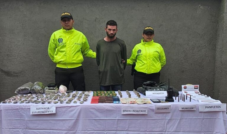 Capturan a alias Punka, presunto integrante del frente Camilo Torres del ELN, vinculado a extorsiones y microtráfico Capturan a alias Punka, presunto integrante del frente Camilo Torres del ELN, vinculado a extorsiones y microtráfico