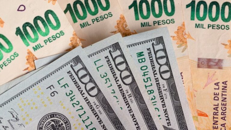 Dólar, plazo fijo, bonos o acciones: quiénes fueron los ganadores y los perdedores del mercado en abril