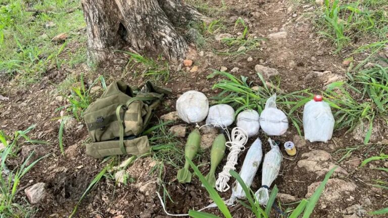 Ejército Nacional destruye depósito de armas del Clan del Golfo en el Cesar Ejército Nacional destruye depósito de armas del Clan del Golfo en el Cesar