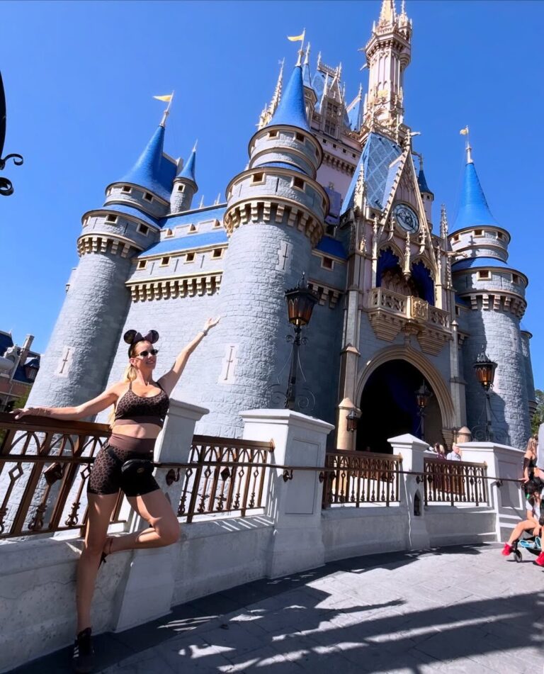 En fotos: las increíbles vacaciones de Nicole Neumann y sus hijas en Disney En fotos: las increíbles vacaciones de Nicole Neumann y sus hijas en Disney
