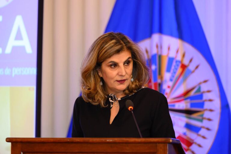 En segunda vuelta, Laura Gil fue designada Subsecretaria General de la OEA En segunda vuelta, Laura Gil fue designada Subsecretaria General de la OEA
