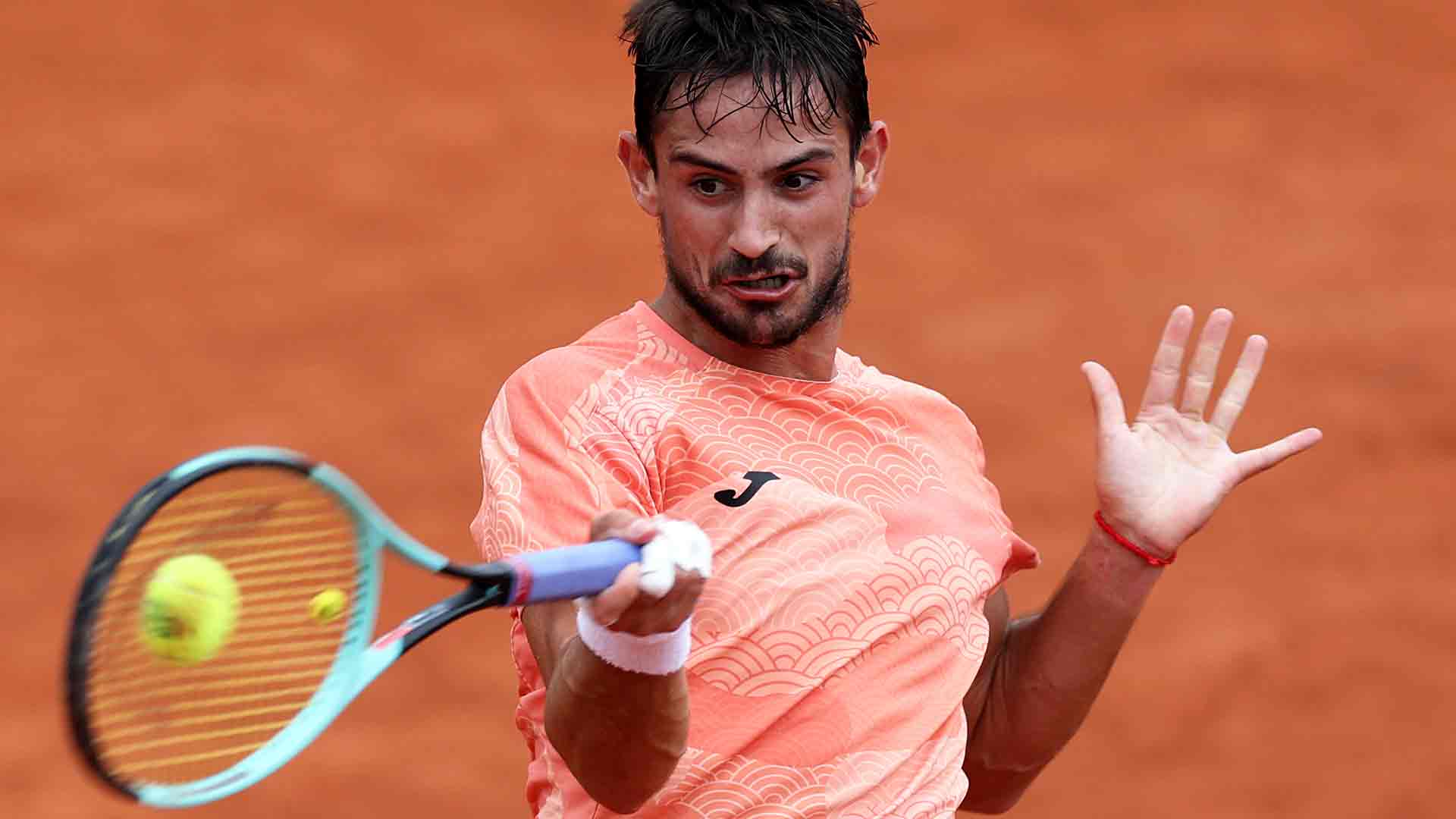 Juan Manuel Cerúndolo y Mariano Navone consiguieron los dos primeros triunfos argentinos en Roland Garros