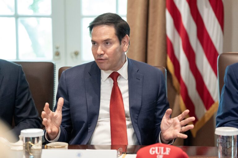 Rubio remarcó su compromiso con el fin de la guerra en Ucrania pero insistió en un rol más activo de Europa: “Las palabras no son suficientes”
