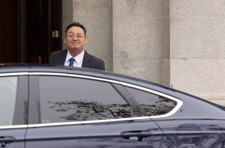 Un tercio de la cúpula fiscal pide la dimisión de García Ortiz tras no contestar al juez del TS que le investiga