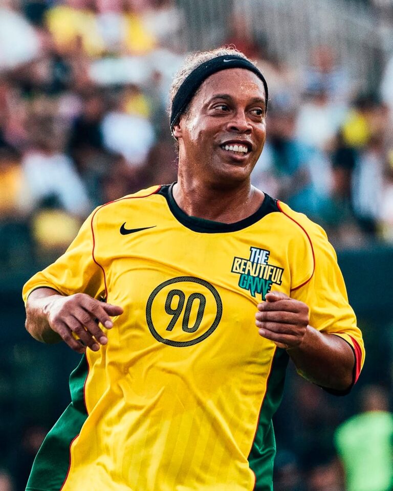 El show de Ronaldinho en Miami: de la elástica que dejó en ridículo al custodio de Messi a la sociedad con Benedetto El show de Ronaldinho en Miami: de la elástica que dejó en ridículo al custodio de Messi a la sociedad con Benedetto