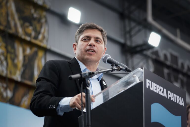 A nueve días de la elección, Kicillof se enfoca en la Tercera sección y liderará una cumbre con intendentes peronistas