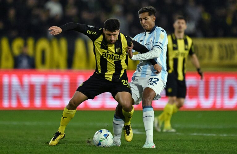 Con la titularidad de Rojo, Racing define una serie caliente de Copa Libertadores ante Peñarol