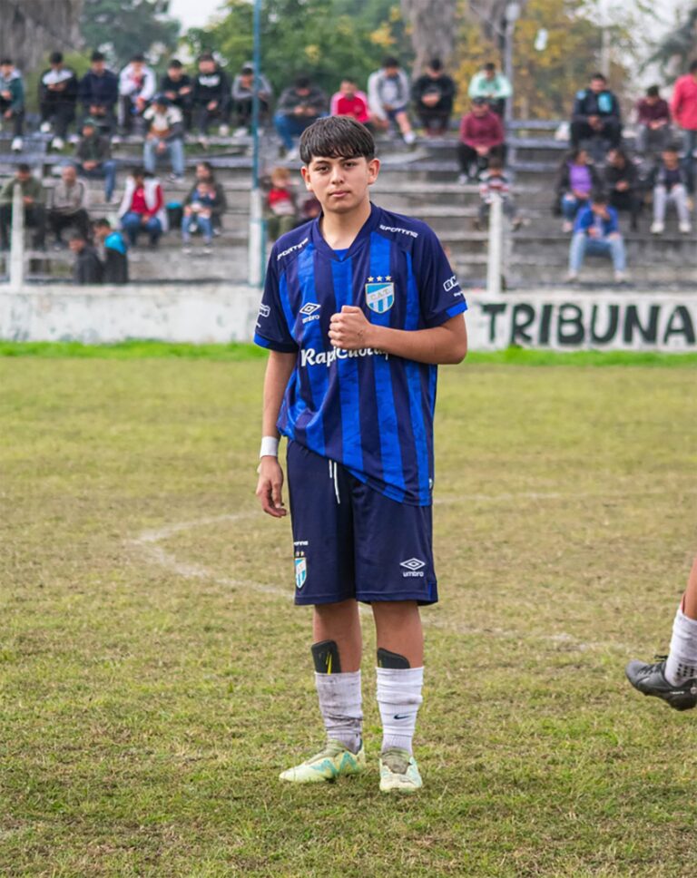 Dolor en el fútbol argentino por la muerte de Mateo Briseño, jugador de 15 años de las inferiores de Atlético Tucumán Dolor en el fútbol argentino por la muerte de Mateo Briseño, jugador de 15 años de las inferiores de Atlético Tucumán