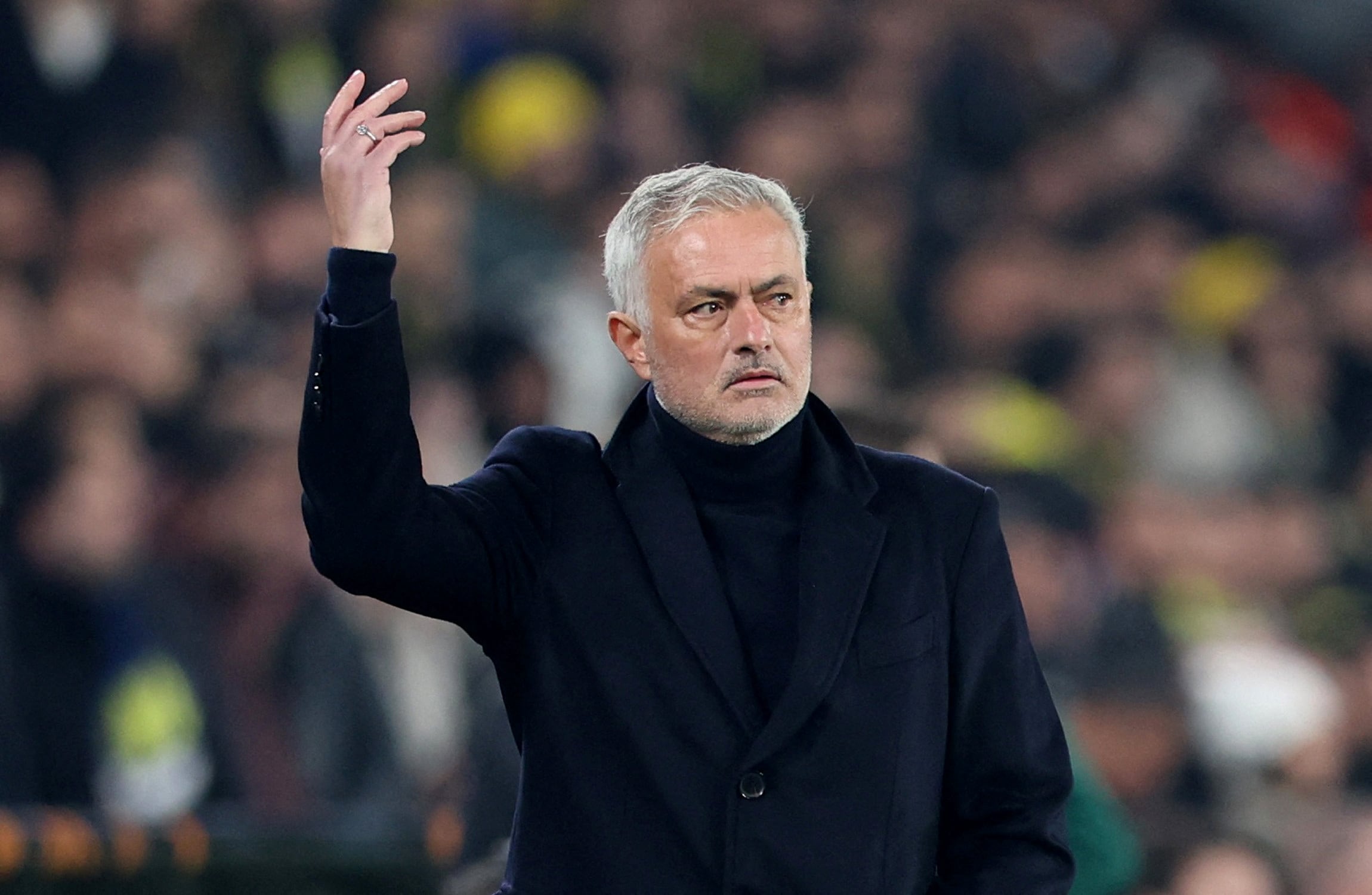 El Fenerbahce echó a José Mourinho tras quedar afuera de la Champions League: la suculenta indemnización que recibirá