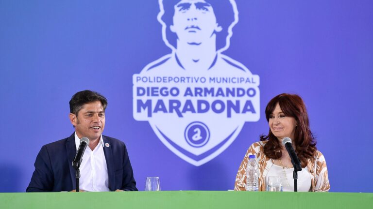 En el kirchnerismo sorprendió la acusación del Gobierno por las coimas y hay dudas sobre el impacto electoral