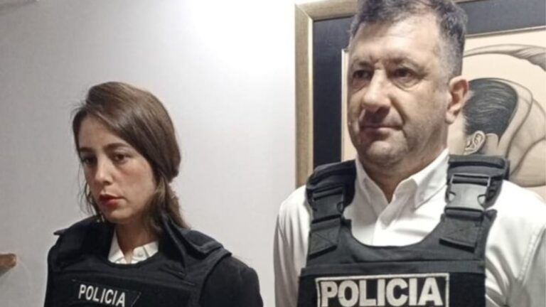 La Fiscalía del Paraguay dictaminó a favor de la extradición de Kueider y el exsenador quedó más cerca de ser enviado a la Argentina La Fiscalía del Paraguay dictaminó a favor de la extradición de Kueider y el exsenador quedó más cerca de ser enviado a la Argentina