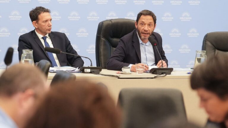 La oposición puso en funcionamiento la comisión $Libra: LLA se retiró y anunció que no participará