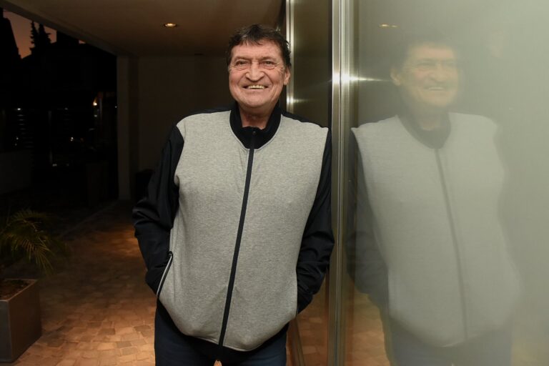 La sentencia de Falcioni sobre la final de Libertadores que Boca perdió en 2012: el dardo al hermano de Riquelme