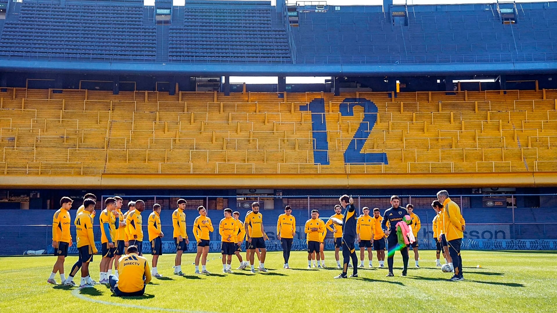 Los futbolistas de Boca Juniors que podrían irse sobre el cierre del mercado y la depuración de cara al 2026