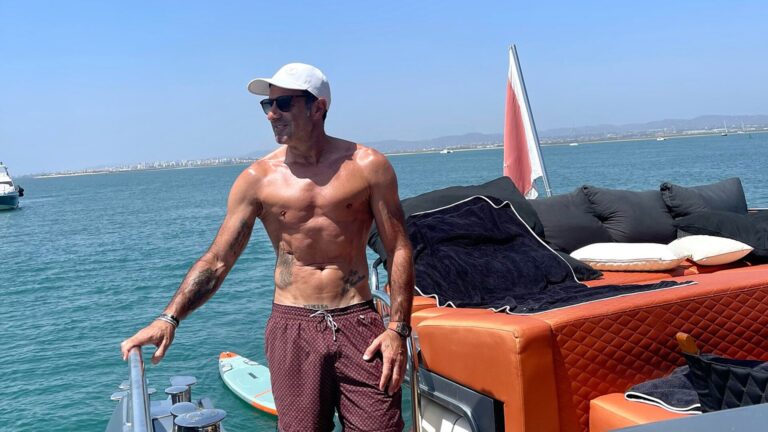 Luis Figo reveló su rutina de alimentación y ejercicio para mantenerse en forma a los 52 años