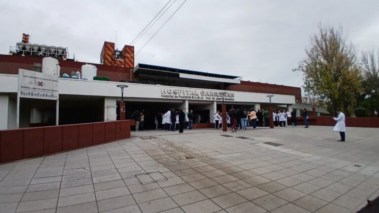 Senado: la oposición se encamina a dictaminar la emergencia pediátrica y el refuerzo de fondos universitarios
