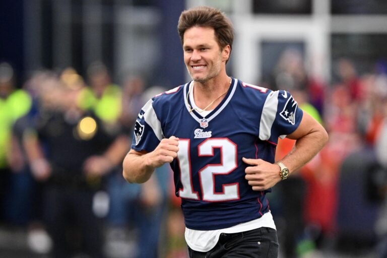 Tom Brady criticó la ambición económica en el deporte universitario: “Estos chicos son muy jóvenes, sus cerebros ni siquiera están completamente desarrollados”