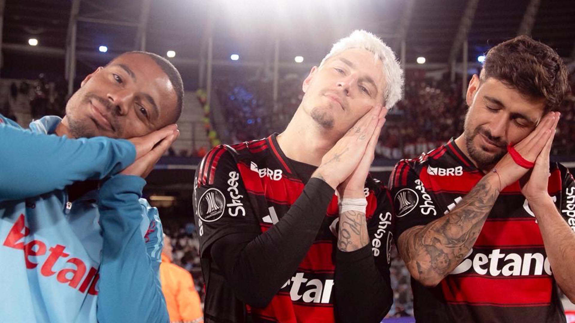 La desafiante respuesta de tres figuras de Flamengo a un jugador de Racing y las burlas del club brasileño en redes