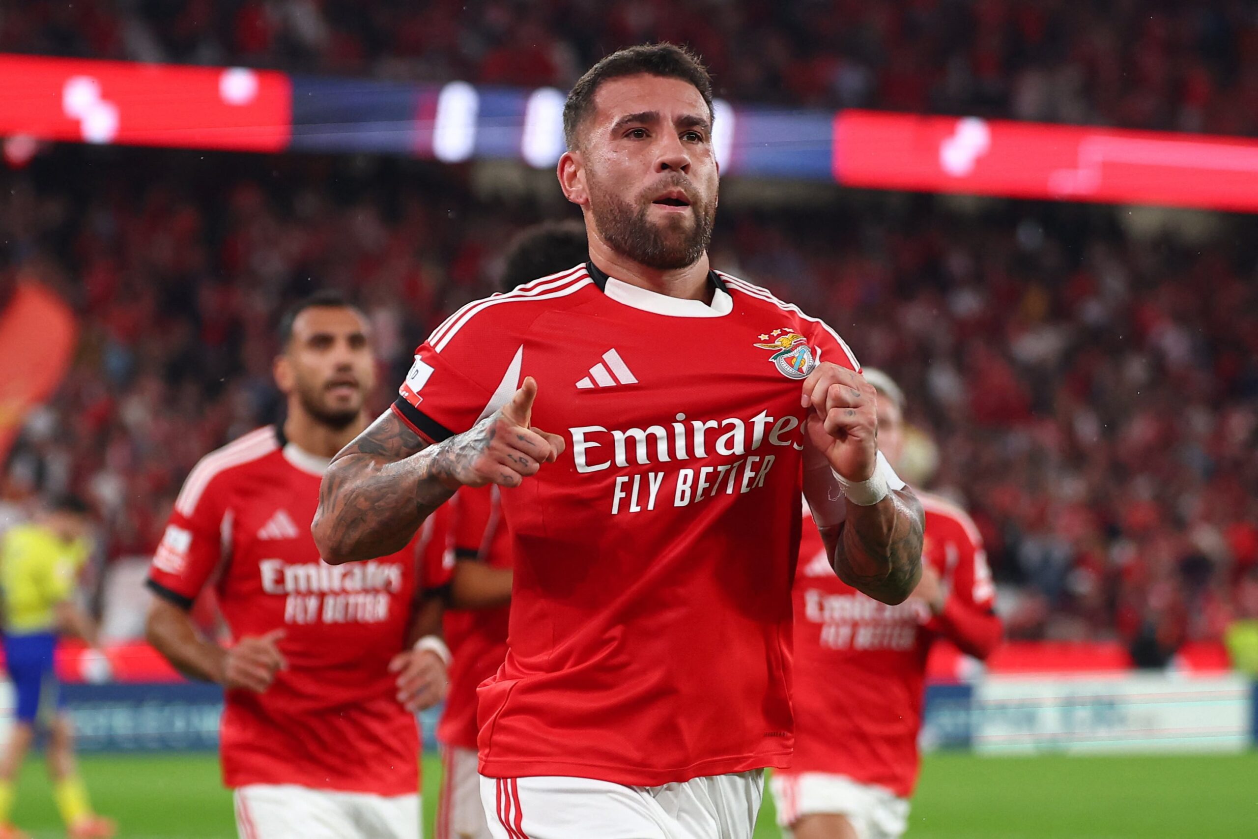 La particular respuesta de Mourinho en relación a Nicolás Otamendi y su futuro en Benfica