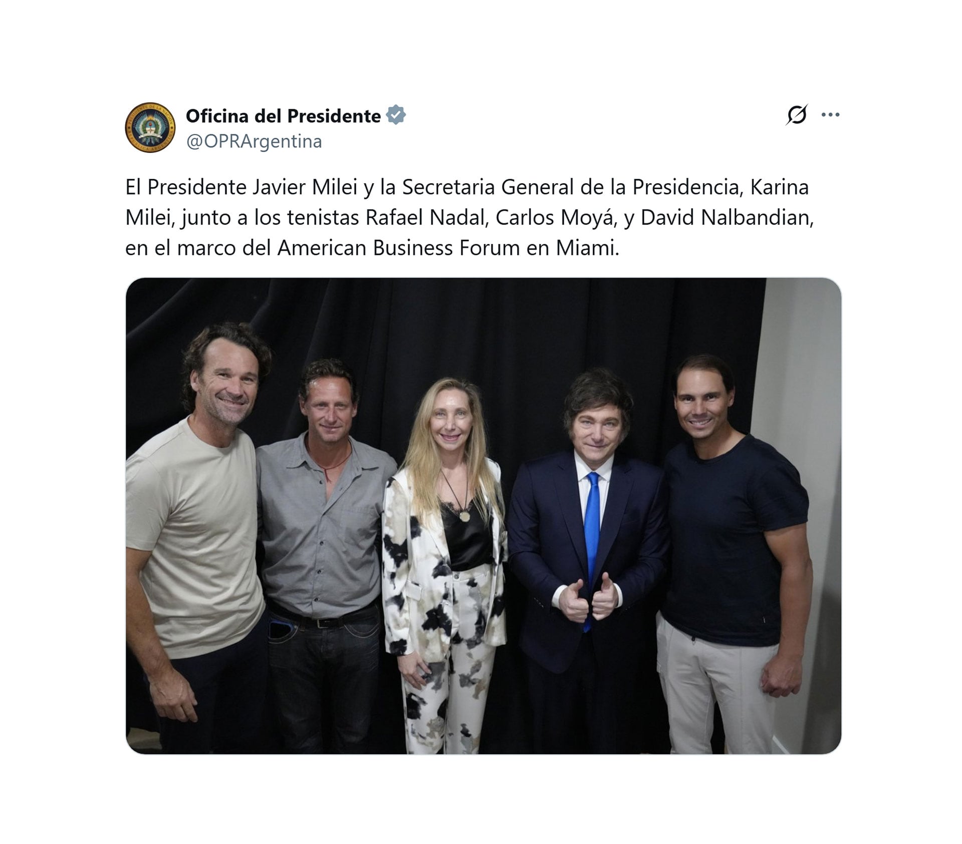 El saludo entre Javier Milei, Rafael Nadal, David Nalbandián y Carlos Moyá en el America Business Forum